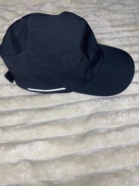Black Performance Running Cap with Reflective Accent